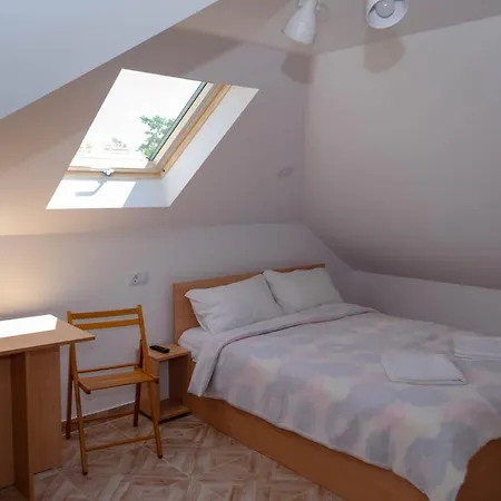 Casa Rezidentiala Pasteur Apartament Kluż-Napoka
